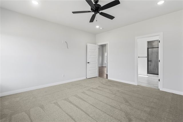 109 N Panther Avenue, Farmington, AR 72730