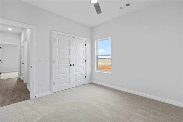 109 N Panther Avenue, Farmington, AR 72730