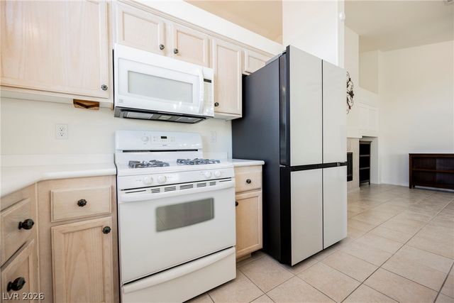 239 Leaf Bud Court, Henderson, NV 89074