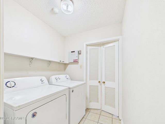 200 Claymore Drive, Lafayette, LA 70503
