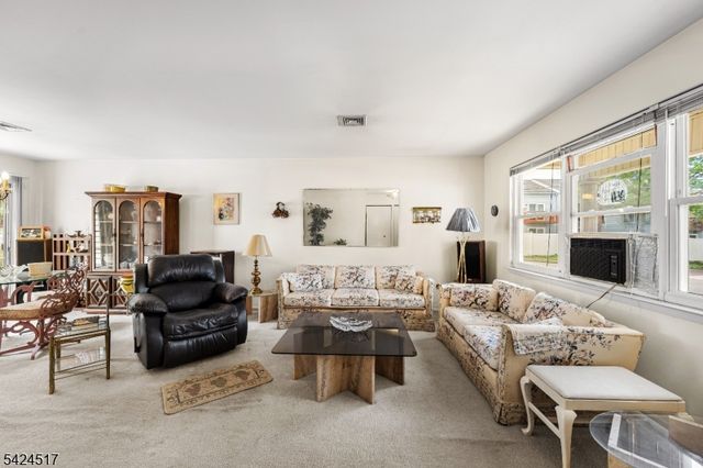 101 Oswald Pl, Union Twp., NJ 07088