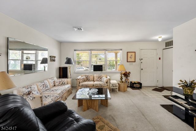 101 Oswald Pl, Union Twp., NJ 07088