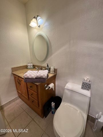 3750 N Country Club Road, Tucson, AZ 85716
