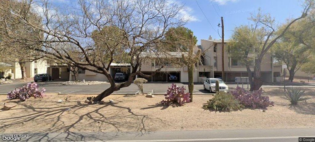 3750 N Country Club Road, Tucson, AZ 85716