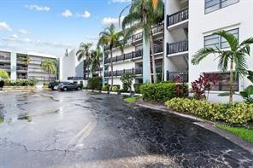1021 Mockingbird Lane 114, Plantation, FL 33324
