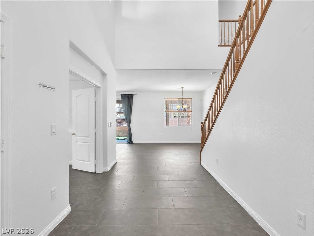 2129 Mistle Thrush Drive, North Las Vegas, NV 89084 — photo 5