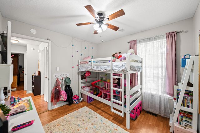 566 Lorie Ln, Clarksville, TN 37042