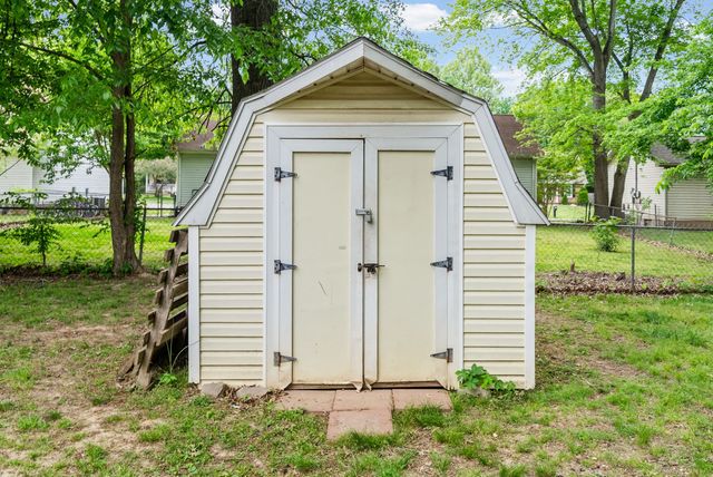 566 Lorie Ln, Clarksville, TN 37042