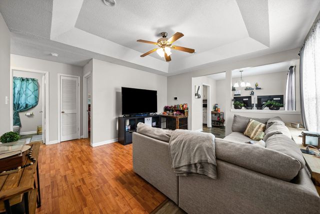 566 Lorie Ln, Clarksville, TN 37042