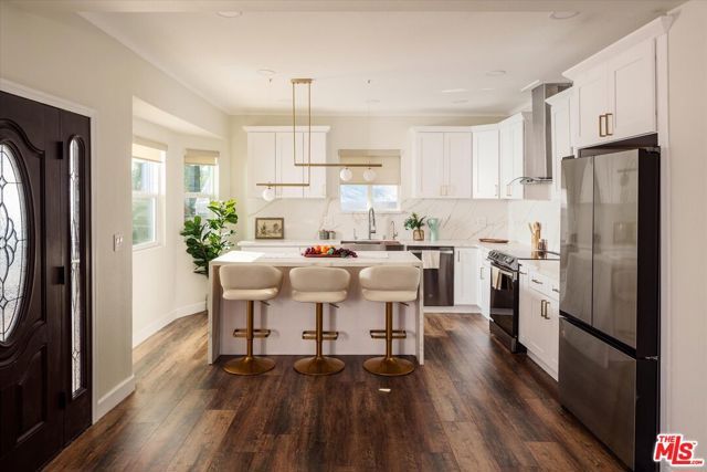 2643 Huron Street, Los Angeles, CA 90065