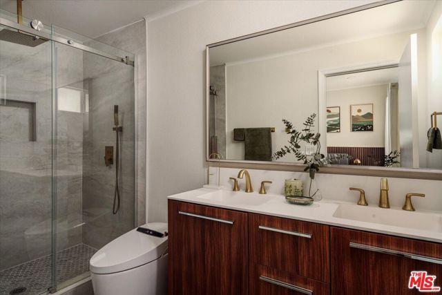 2643 Huron Street, Los Angeles, CA 90065