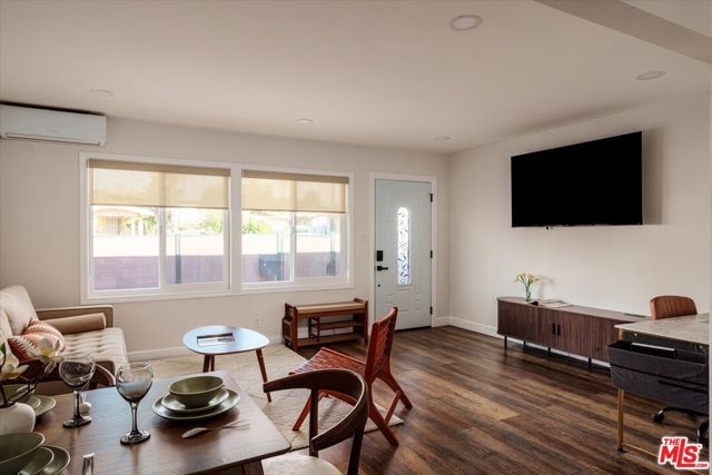 2643 Huron Street, Los Angeles, CA 90065