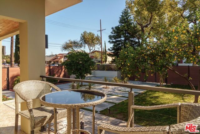 2643 Huron Street, Los Angeles, CA 90065