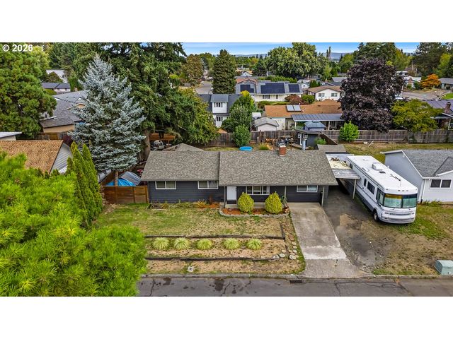 3001 Ne AZALEA St, Hillsboro, OR 97124
