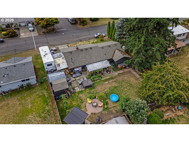3001 Ne AZALEA St, Hillsboro, OR 97124