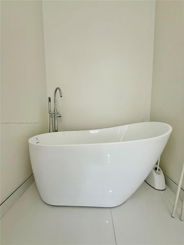 35220 SW 213th Ave, Homestead, FL 33034