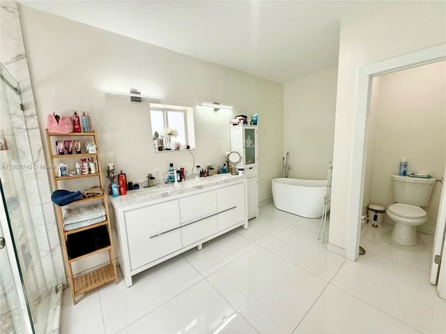 35220 SW 213th Ave, Homestead, FL 33034