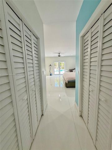 35220 SW 213th Ave, Homestead, FL 33034