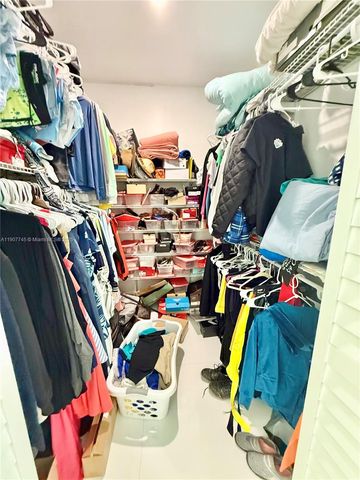 35220 SW 213th Ave, Homestead, FL 33034