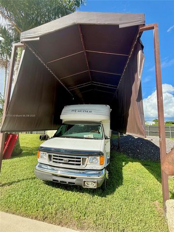 35220 SW 213th Ave, Homestead, FL 33034