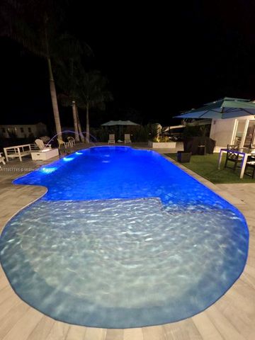 35220 SW 213th Ave, Homestead, FL 33034