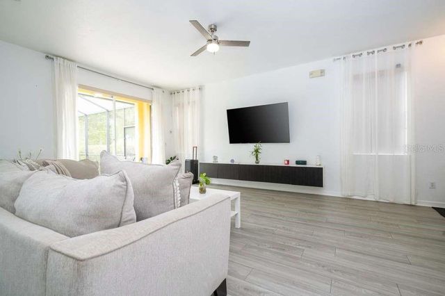 17614 WOODCREST WAY, Clermont, FL 34714