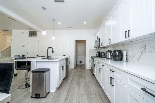 17614 WOODCREST WAY, Clermont, FL 34714