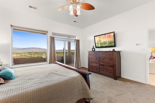 1632 Cliffside Drive NW, Albuquerque, NM 87105