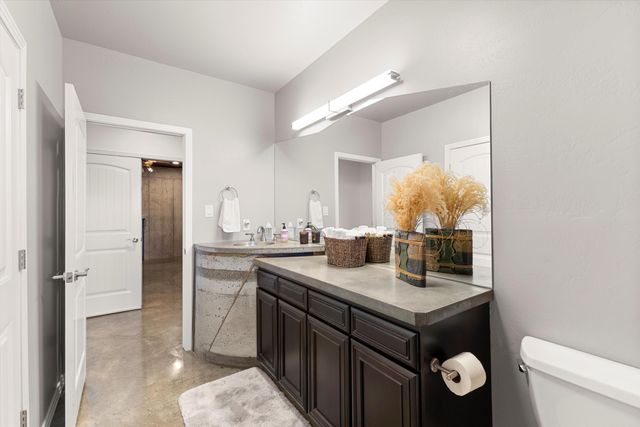 1632 Cliffside Drive NW, Albuquerque, NM 87105