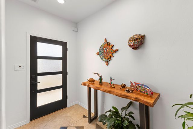 1632 Cliffside Drive NW, Albuquerque, NM 87105