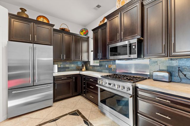 1632 Cliffside Drive NW, Albuquerque, NM 87105