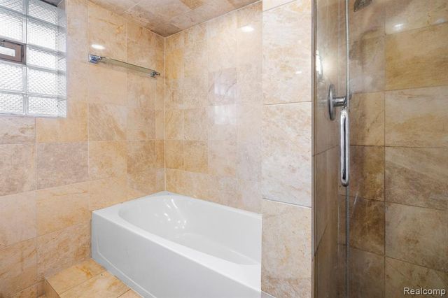 29249 Everett Street, Southfield, MI 48076