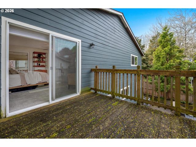 7725 Se MARKET St, Portland, OR 97215