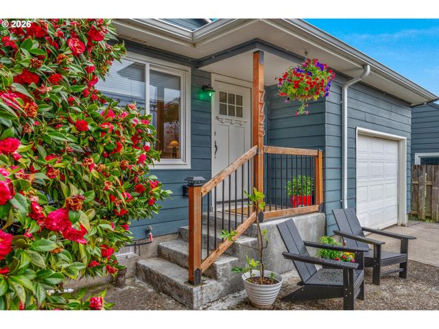 7725 Se MARKET St, Portland, OR 97215