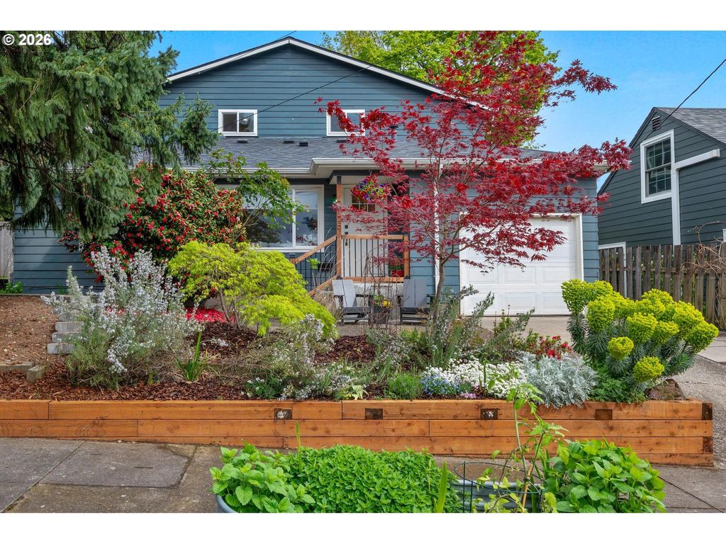 7725 Se MARKET St, Portland, OR 97215