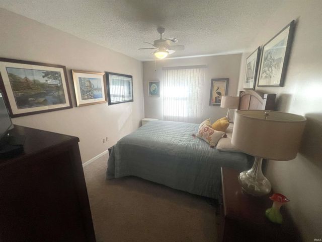 320 W Roselawn Avenue Street, Logansport, IN 46947