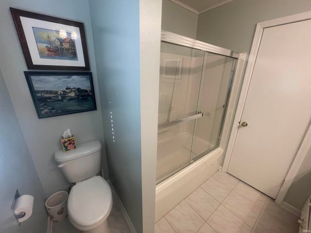 320 W Roselawn Avenue Street, Logansport, IN 46947