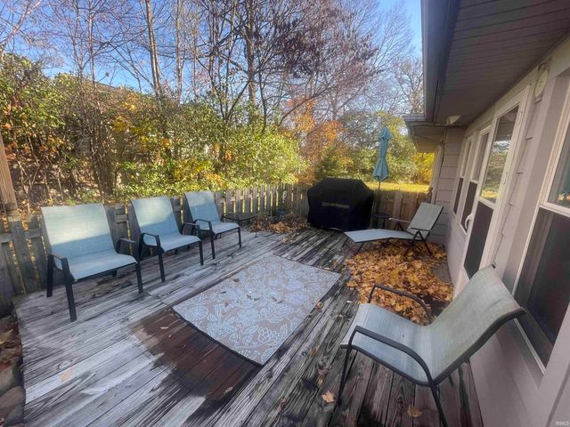 320 W Roselawn Avenue Street, Logansport, IN 46947