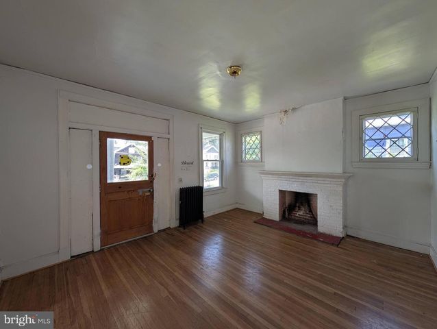 2707 ELSINORE AVE, Baltimore, MD 21216