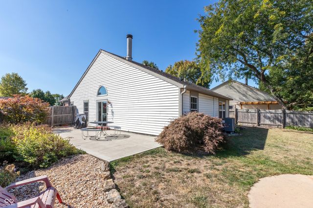 3760 Smallwood Lane W, Indianapolis, IN 46214