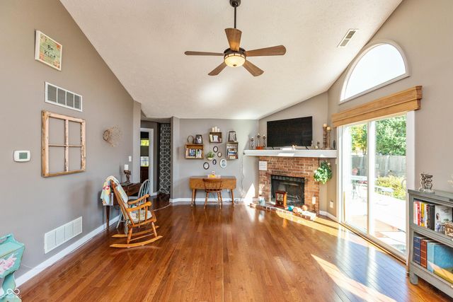 3760 Smallwood Lane W, Indianapolis, IN 46214