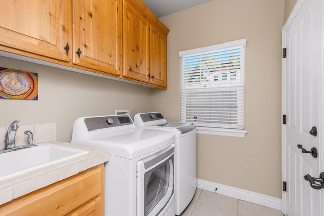 1580 High St, Auburn, CA 95603