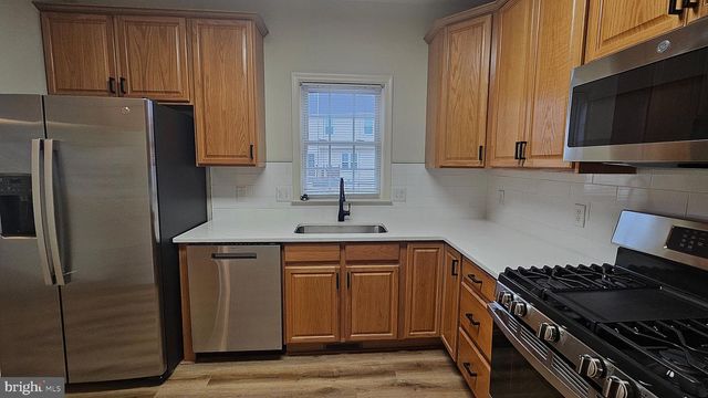 2822 SLINGERLAND DR, Fredericksburg, VA 22408