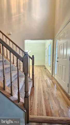 2822 SLINGERLAND DR, Fredericksburg, VA 22408