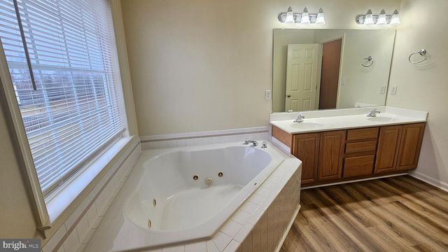 2822 SLINGERLAND DR, Fredericksburg, VA 22408
