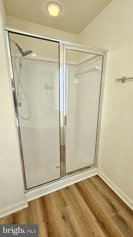 2822 SLINGERLAND DR, Fredericksburg, VA 22408