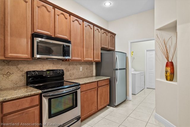5333 Surrey Lane, Sebring, FL 33875