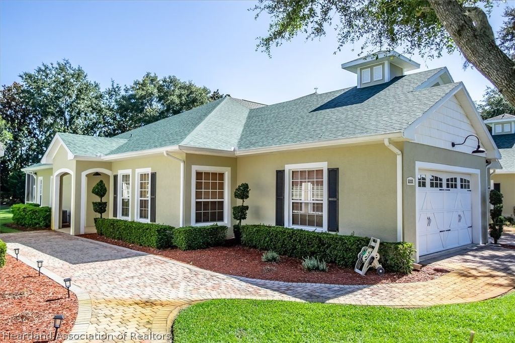 5333 Surrey Lane, Sebring, FL 33875