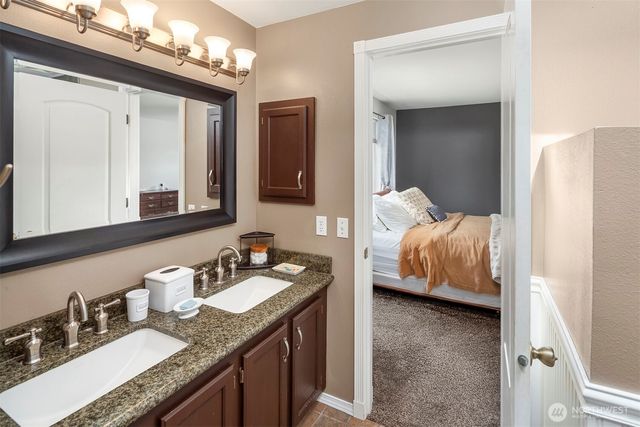 1185 Landover Place, Port Orchard, WA 98366