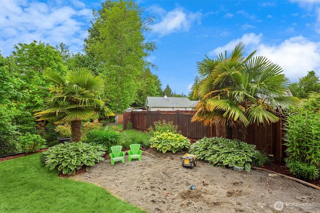 1185 Landover Place, Port Orchard, WA 98366
